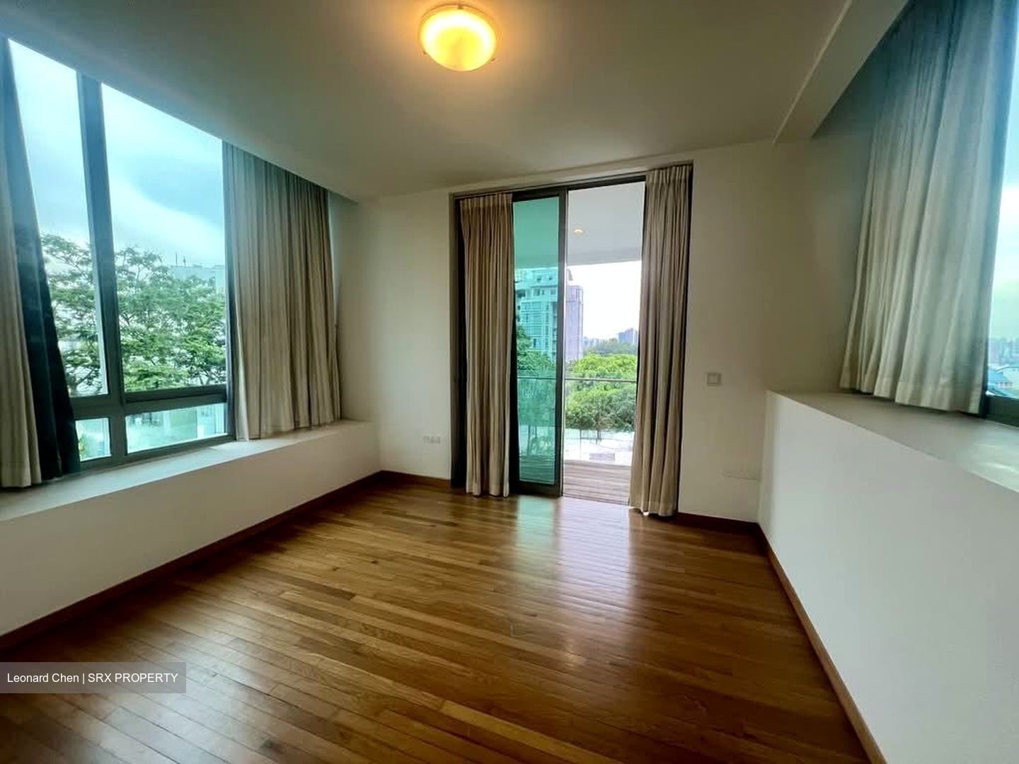 Lush On Holland Hill (D10), Condominium #562745101